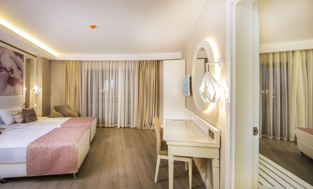 DIAMOND PREMIUM HOTEL & SPA - Pokoje - FAMILY ROOM - 2