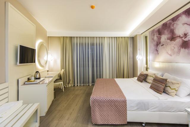 DIAMOND PREMIUM HOTEL & SPA - Pokoje - STANDARD RIVER VIEW