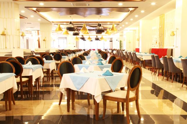 DIAMOND PREMIUM HOTEL & SPA - Restaurace - PREMIUM RESTAURANT