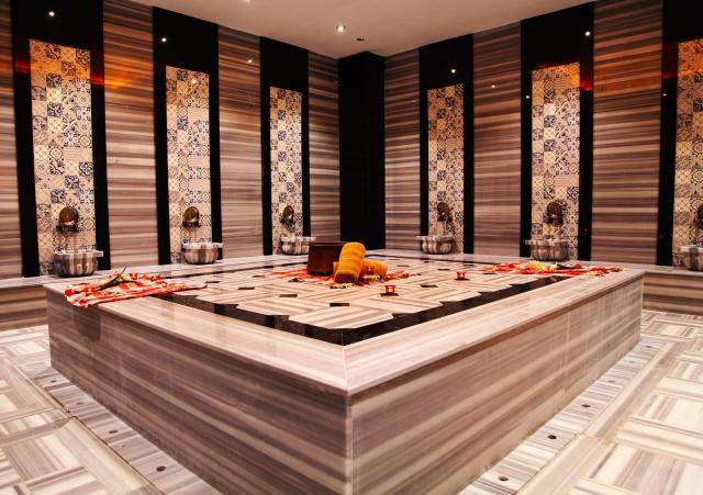 DIAMOND PREMIUM HOTEL & SPA - Lázně - Lázně