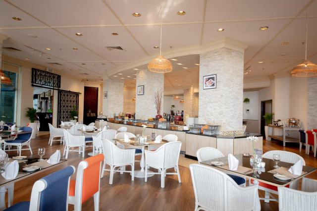 AJMAN HOTEL - Restaurace - Cafe Naseem