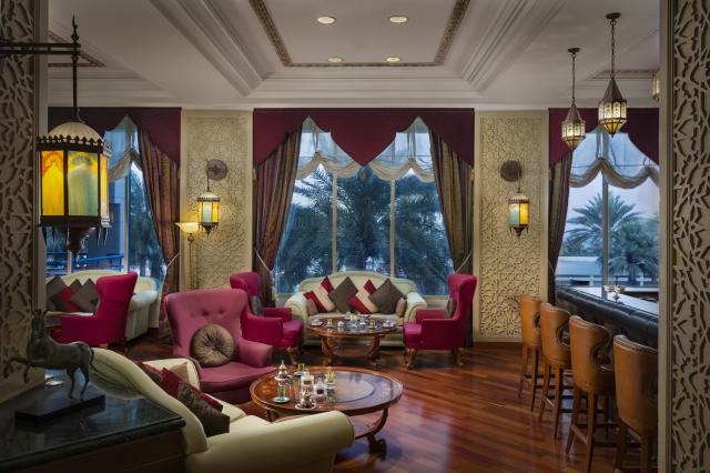 AJMAN HOTEL - Bary - Cafe On First 