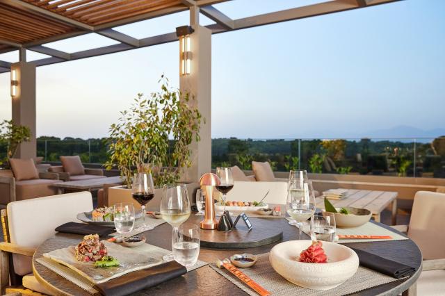 LUSSO SORGUN - Restaurace - TERRA IZAKAYA 