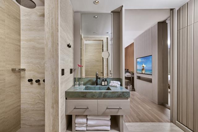 LUSSO SORGUN - Pokoje - SUPERIOR SIDE SEA VIEW SWIMM UP ROOM
