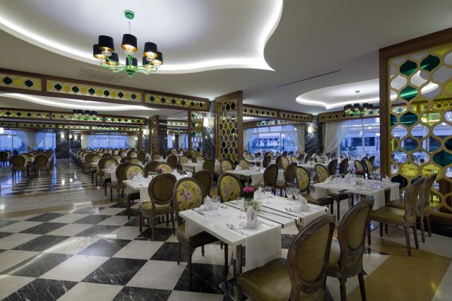 LITORE RESORT HOTEL - Restaurace - Main Restaurant