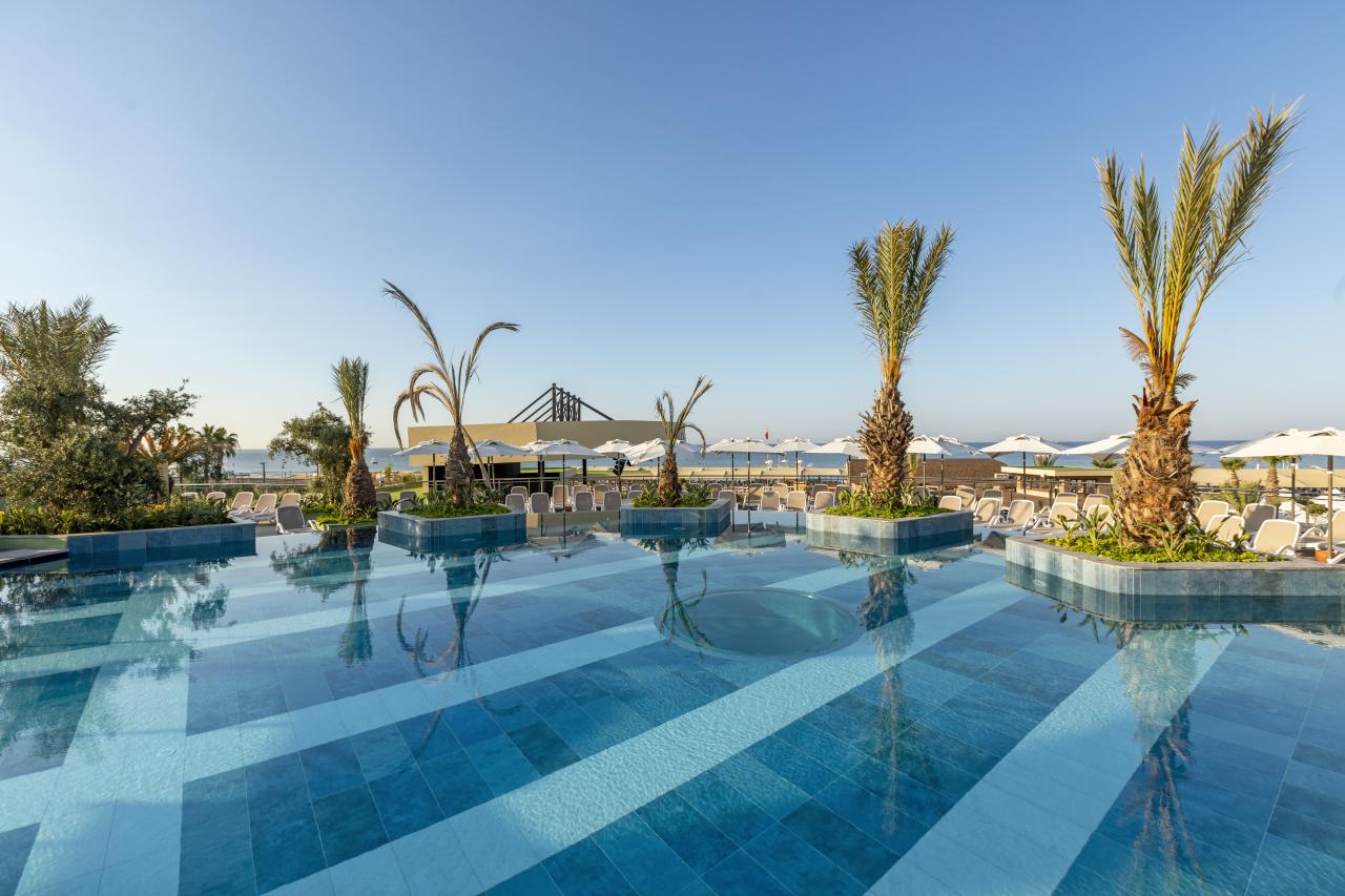 KIRMAN BELAZUR RESORT & SPA - Bary - İNFİNİTY POOL BAR