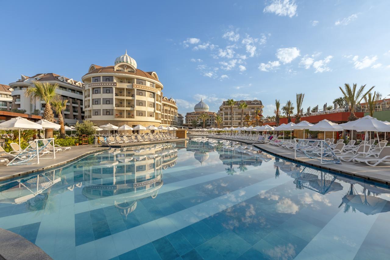 KIRMAN BELAZUR RESORT & SPA - Bazény - Venkovní bazén