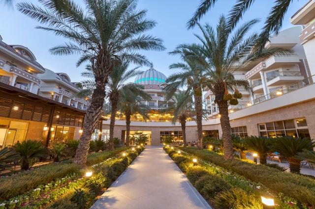 KIRMAN BELAZUR RESORT & SPA - Obecné - Hlavní budova