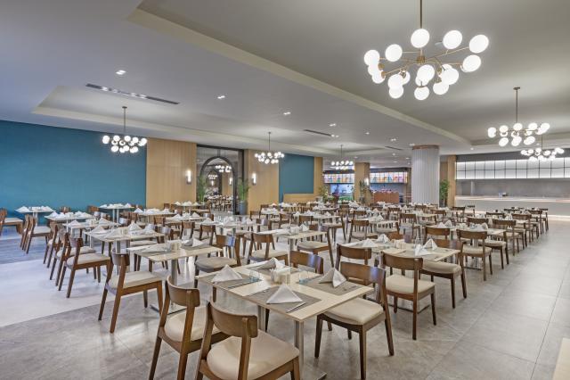 KIRMAN BELAZUR RESORT & SPA - Restaurace - MAİN RESTAURANT