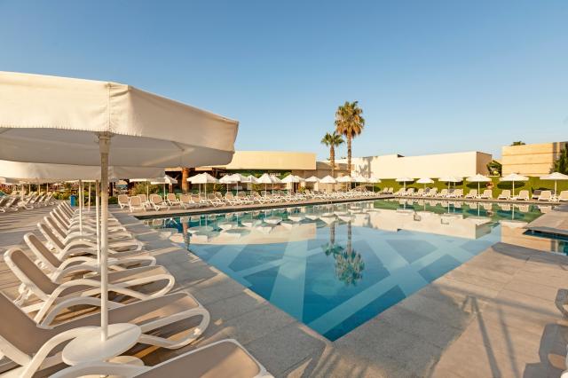 KIRMAN BELAZUR RESORT & SPA - Bazény - Venkovní bazén