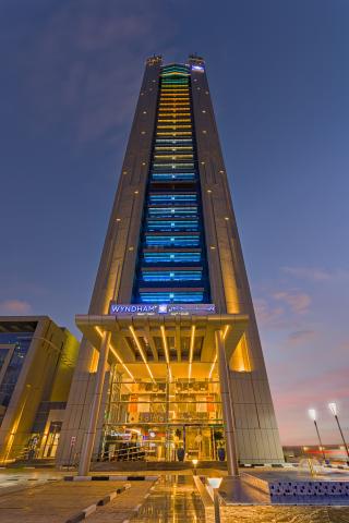 THE FIRST COLLECTION MARINA (ex. WYNDHAM DUBAI MARINA) - Obecné