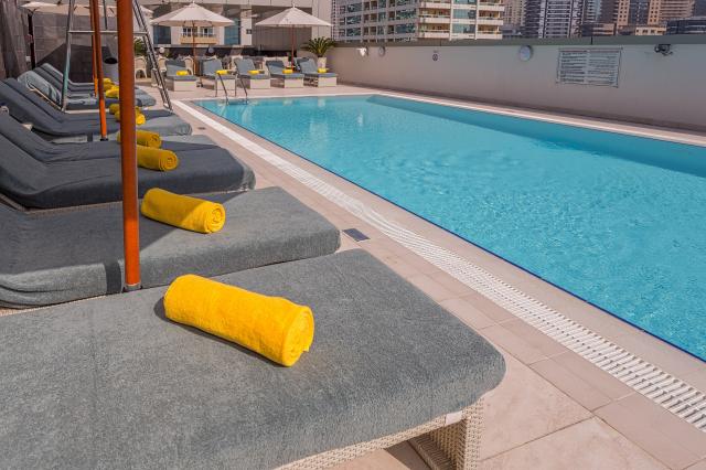 THE FIRST COLLECTION MARINA (ex. WYNDHAM DUBAI MARINA) - Bazény