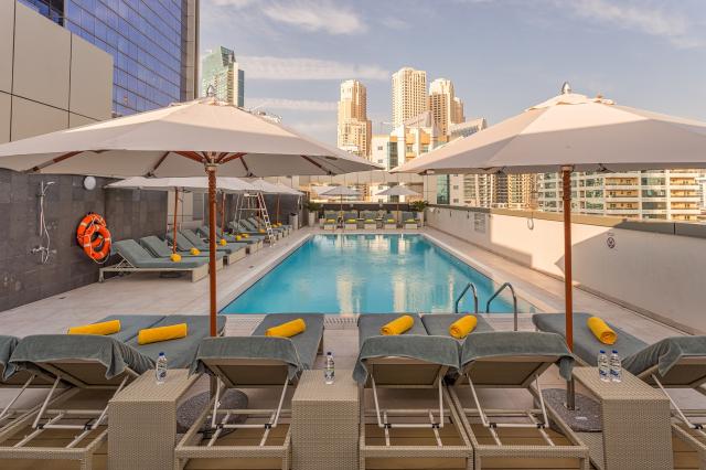 THE FIRST COLLECTION MARINA (ex. WYNDHAM DUBAI MARINA) - Bazény