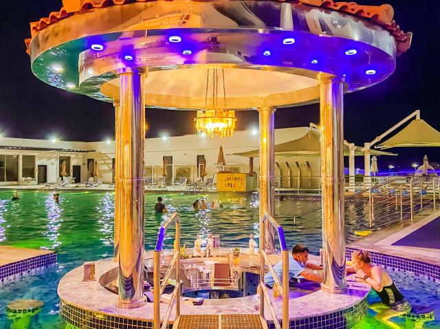 MIRAGE BAB AL BAHR BEACH RESORT - Bary - Al Hoory Pool Bar