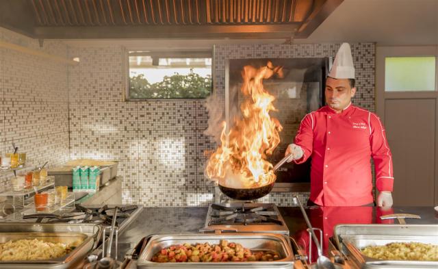 HOLIDAY PARK RESORT - Restaurace - MAIN RESTAURANT
