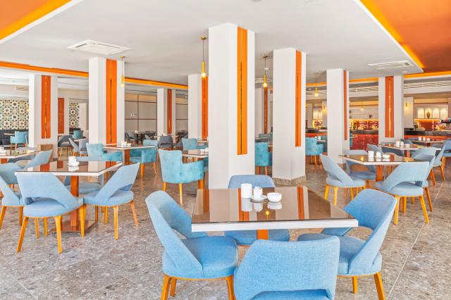 PICKALBATROS JUNGLE AQUA PARK RESORT - NEVERLAND HURGHADA - Bar