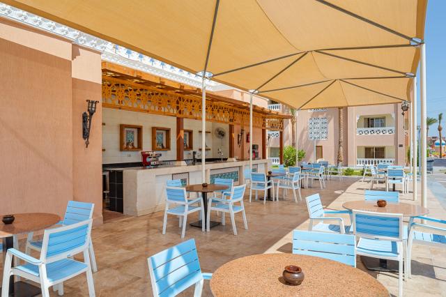 PICKALBATROS JUNGLE AQUA PARK RESORT - NEVERLAND HURGHADA - Bar