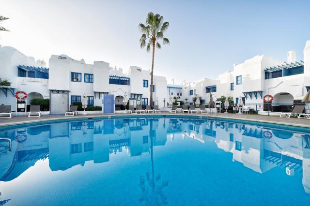 LABRANDA BAHIA FAÑABE & VILLAS - Bazény - Venkovní bazén