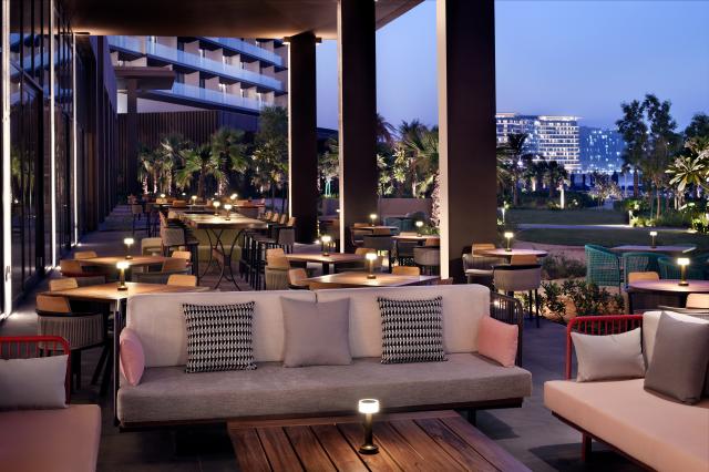 MOVENPICK RESORT AL MARJAN ISLAND - Restaurace - Boons
