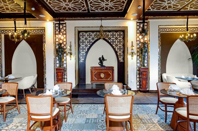 PANORAMA BUNGALOWS RESORT EL GOUNA - Restaurace - Tajn Restaura