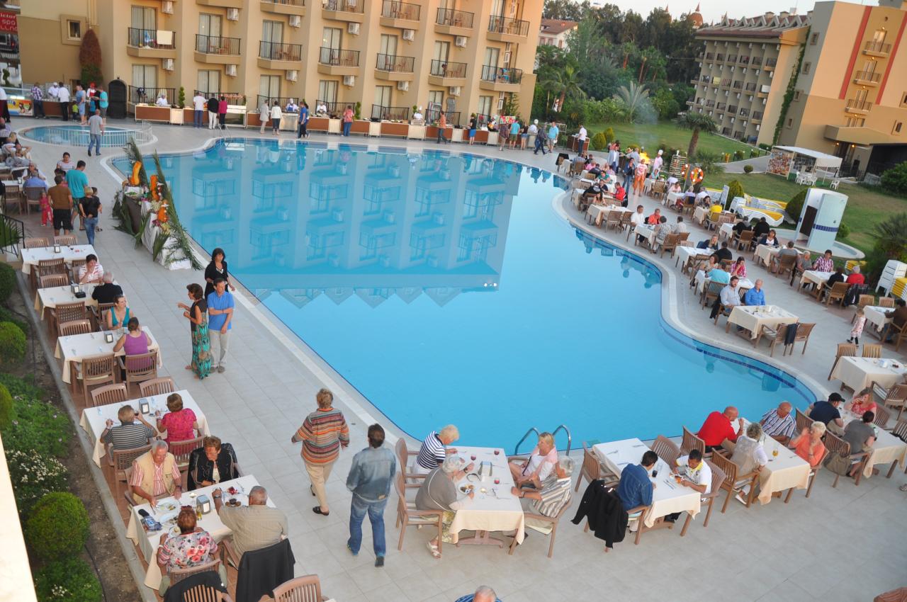 VICTORY RESORT HOTEL - Bazény - Venkovní bazén