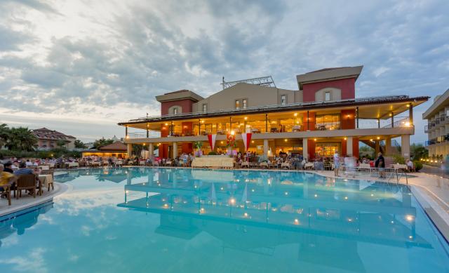 VICTORY RESORT HOTEL - Restaurace - Troya Restaurant