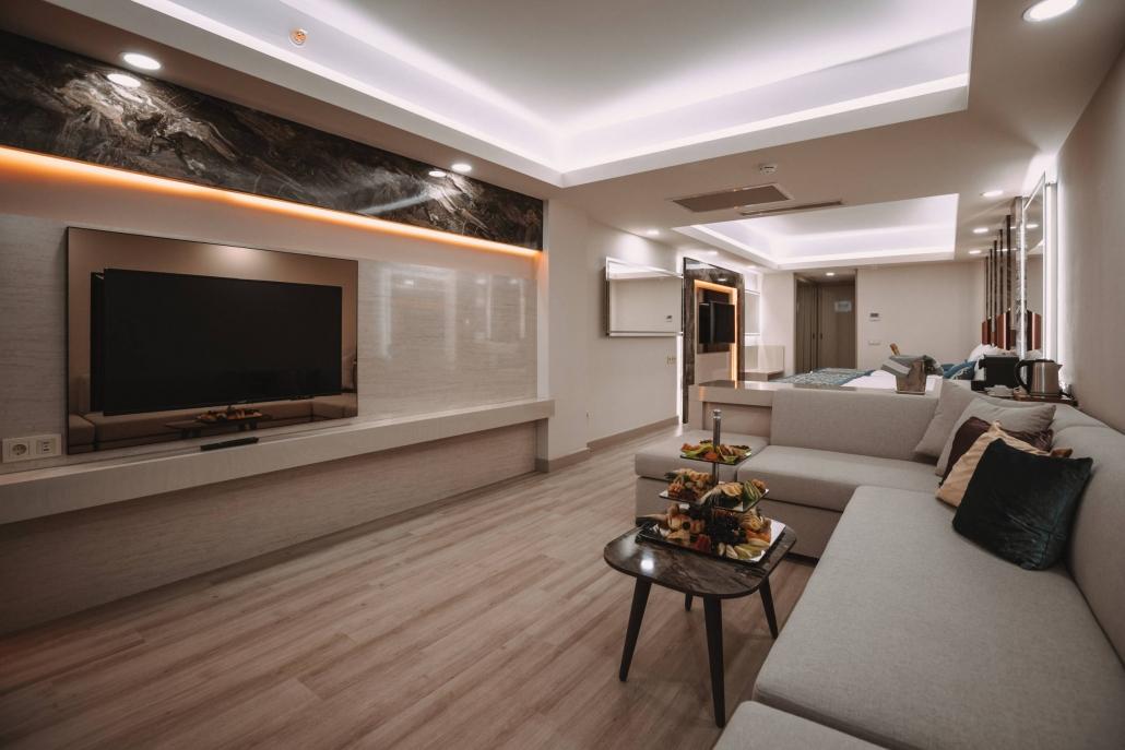VICTORY BE MINE - Pokoje - STANDARD DELUXE ROOM WITH BALCONY