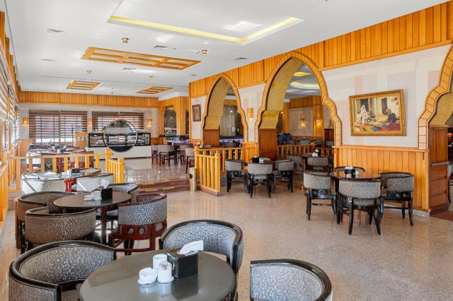 PICKALBATROS PALACE RESORT - Restaurace - Bar Columbus