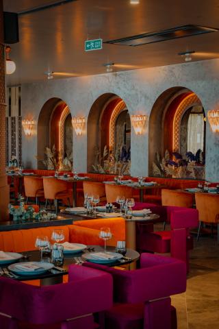 LIU RESORTS - Restaurace - 