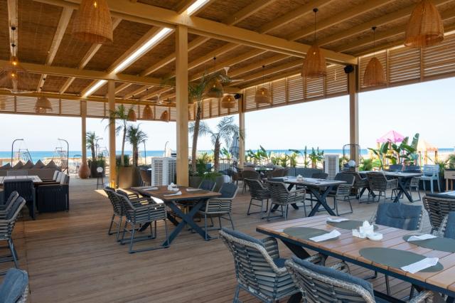 LIU RESORTS - Bary - BREEZE BEACH BAR