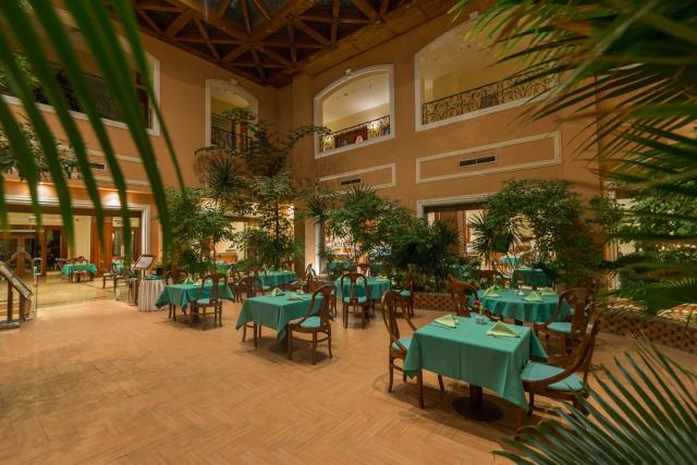 IMPERIAL SHAMS ABU SOMA RESORT - Restaurace - Restaurace