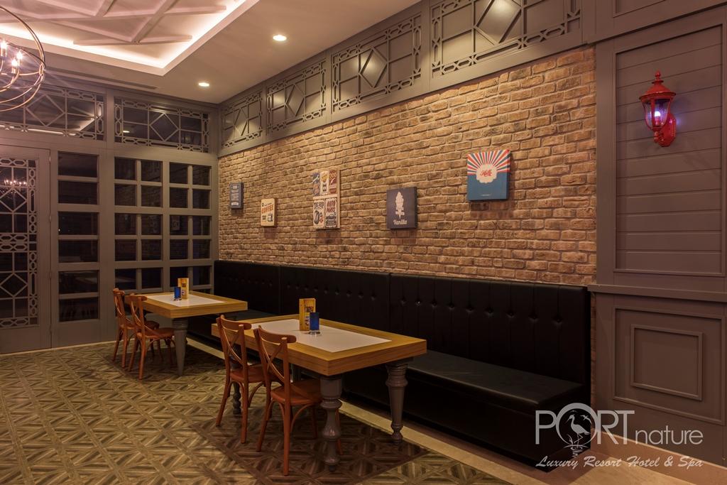 PORT NATURE LUXURY RESORT HOTEL & SPA - Bary - IRISH PUB