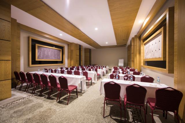 PORT NATURE LUXURY RESORT HOTEL & SPA - MICE - MICE