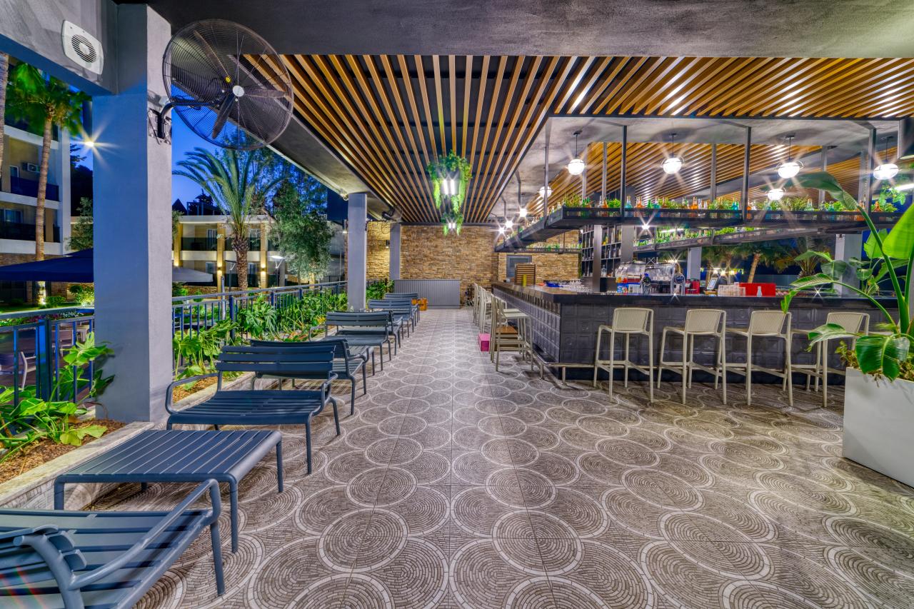 SEVEN SEAS PALMERAS BAY - Bary - ENJOY POOL BAR