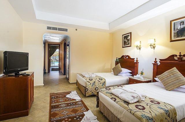 TITANIC PALACE & AQUA PARK BEACH RESORT - Pokoje - FAMILY 2 BED