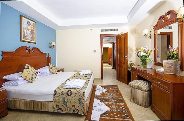 TITANIC PALACE & AQUA PARK BEACH RESORT - Pokoje - FAMILY 2 BED