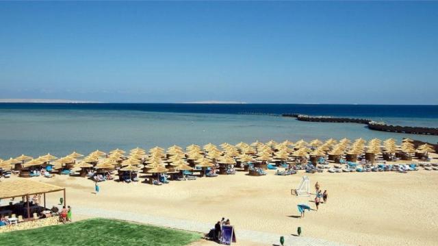 TITANIC PALACE & AQUA PARK BEACH RESORT - Pláž - Pláž