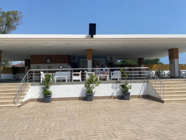 THE GARDEN BEACH HOTEL - Bary - BLUE POOL BAR