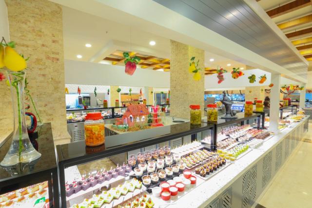 CRYSTAL DE LUXE RESORT & SPA - Restaurace - PANAROMA RESTAURANT