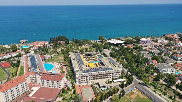 CRYSTAL DE LUXE RESORT & SPA - Obecné - Hlavní budova