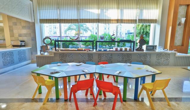 CRYSTAL DE LUXE RESORT & SPA - Miniklub - Miniklub