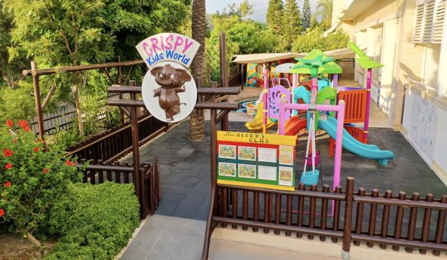 CRYSTAL DE LUXE RESORT & SPA - Miniklub - Miniklub