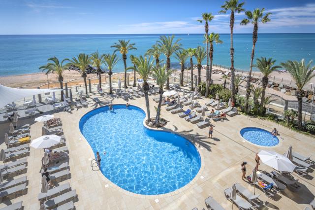 CAPRICI BEACH HOTEL & SPA - Obecné - Hlavní budova