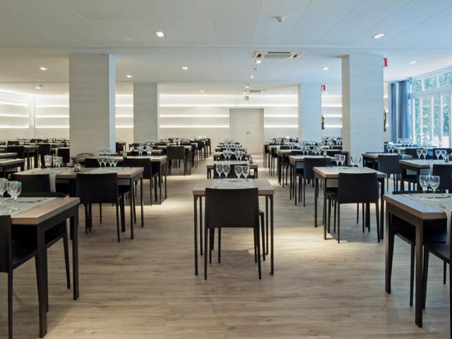BERNAT II - Restaurace - MAIN RESTAURANT