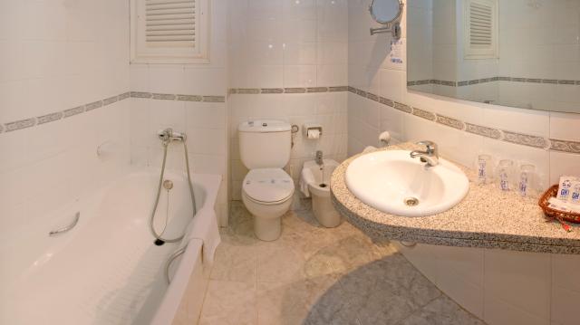GHT COSTA BRAVA - Pokoje - Double Room Balcony