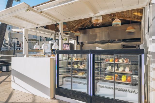 IBEROSTAR WAVES CLUB CALA BARCA - Bary - POOL BAR