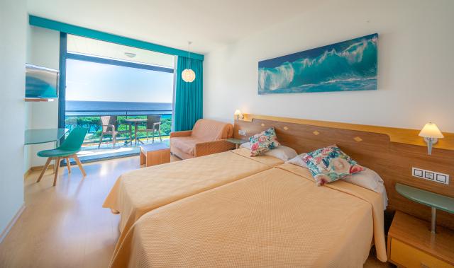 BLAUCEL HOTEL - Pokoje - FRONT SEA VIEW ROOM BALCONY OR TERRACE