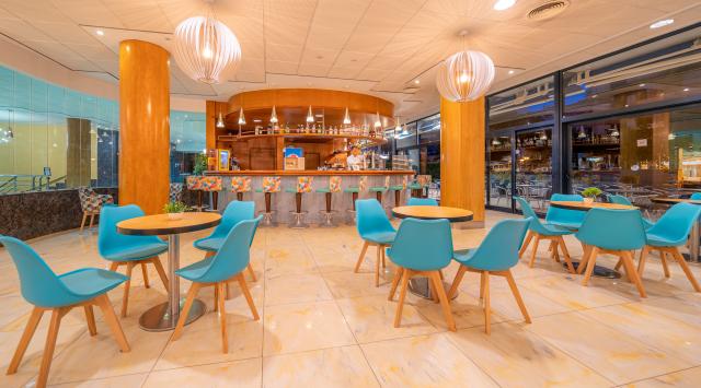 BLAUCEL HOTEL - Bary - SNACK BAR
