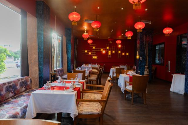 ROYAL STAR BEACH RESORT - Restaurace - Golden Dragoon Chinese R