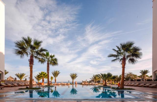 ROYAL STAR BEACH RESORT - Bazény - Hlavní budova
